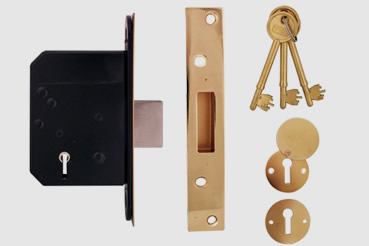 Deadlock Installation by Clapton master locksmith 